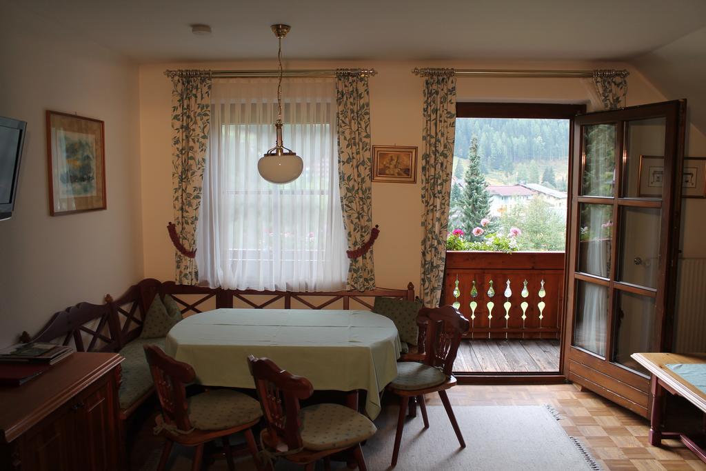 Haralds Ferienwohnungen Bad Kleinkirchheim Phòng bức ảnh