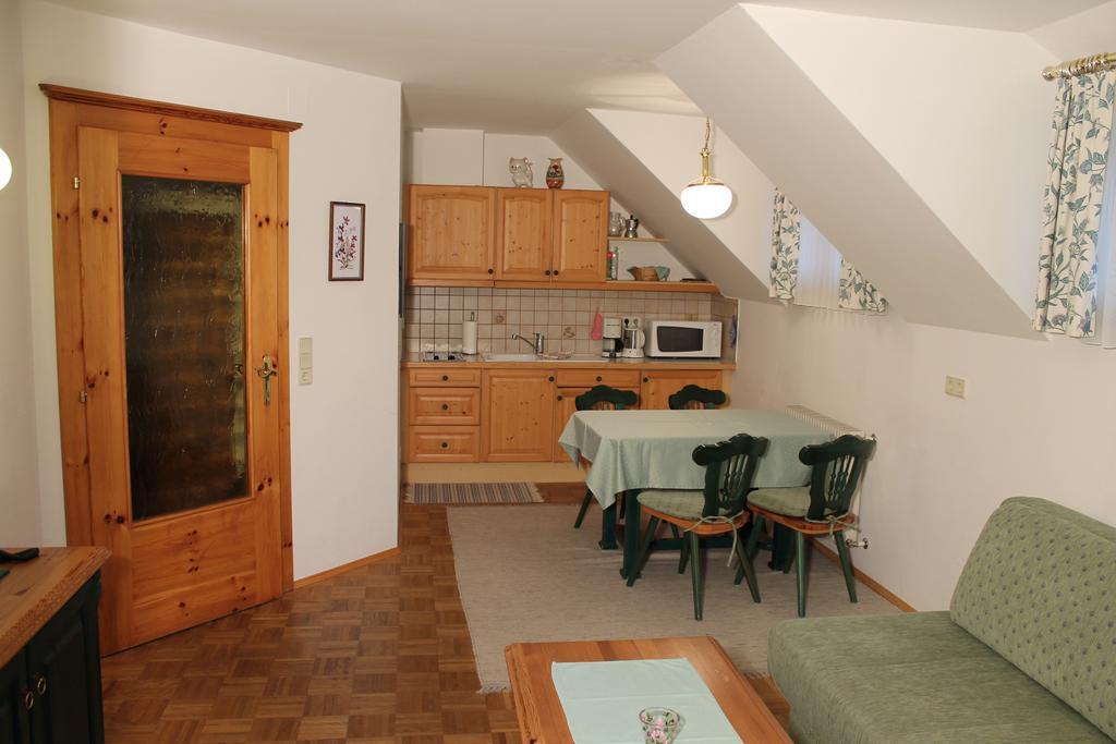 Haralds Ferienwohnungen Bad Kleinkirchheim Phòng bức ảnh