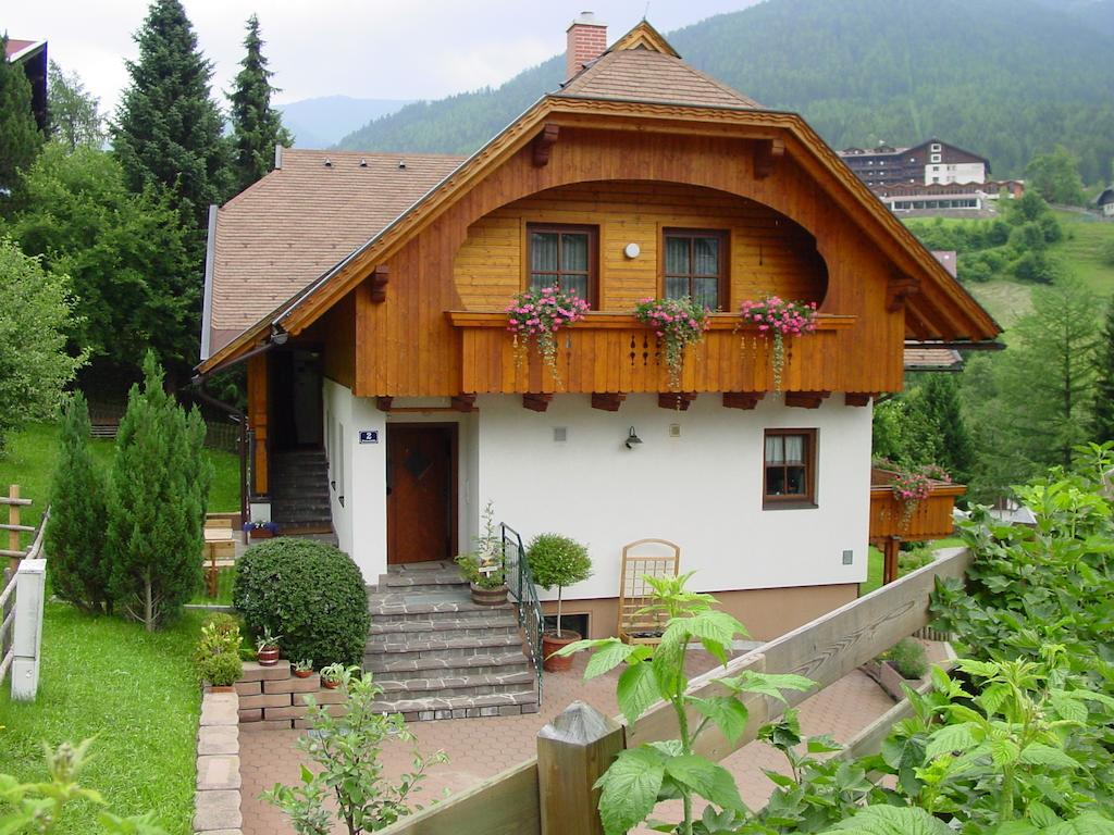 Haralds Ferienwohnungen Bad Kleinkirchheim Phòng bức ảnh